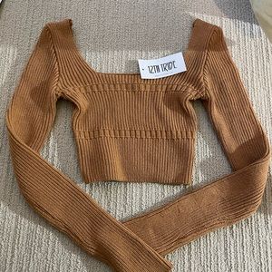 12th Tribe NWT Monarch orange knit crop top XS